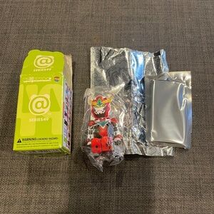 BE RBRICK series 49 SF Courage Explosion Burn Braeburn Table Bear Brick Medico